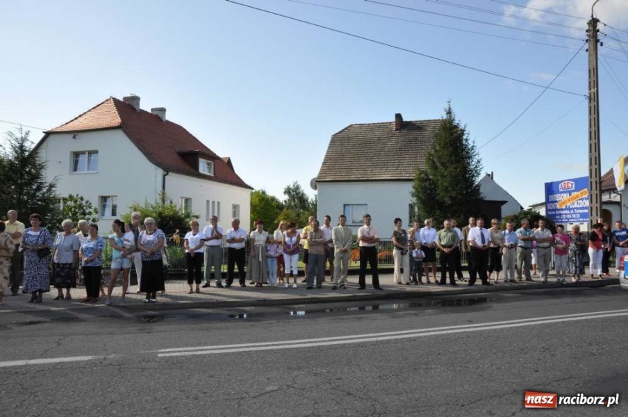 Zdjęcie w galerii na portalu naszraciborz.pl: Zawada Ks. - Powiatowe Dożynki 2011 wiadomości z regionu