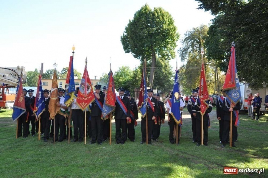 Zdjęcie w galerii na portalu naszraciborz.pl: 250 tys. zł w prezencie na 100. urodziny wiadomości z regionu