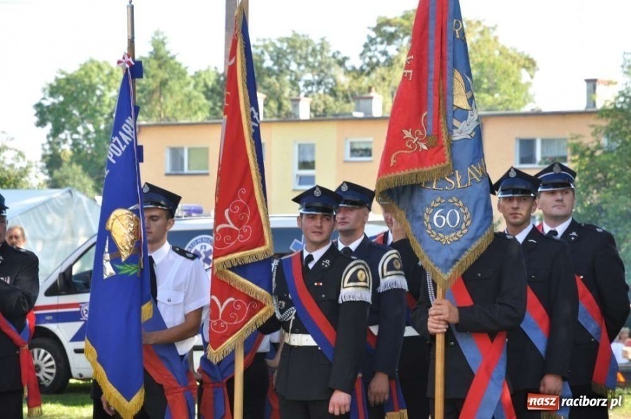 Zdjęcie w galerii na portalu naszraciborz.pl: 250 tys. zł w prezencie na 100. urodziny wiadomości z regionu