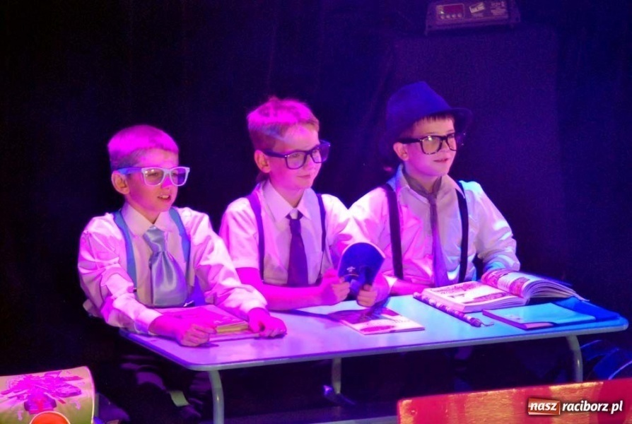 Zdjęcie w galerii na portalu naszraciborz.pl: RCK - raciborskie Po prostu tańcz wiadomości z regionu