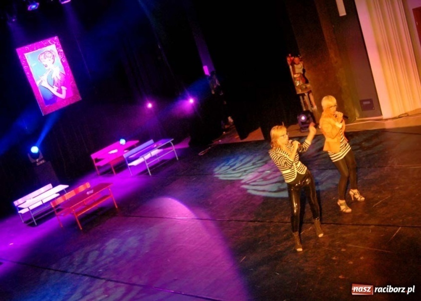 Zdjęcie w galerii na portalu naszraciborz.pl: RCK - raciborskie Po prostu tańcz wiadomości z regionu