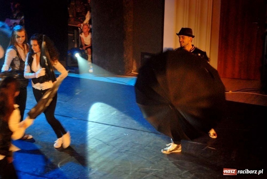 Zdjęcie w galerii na portalu naszraciborz.pl: RCK - raciborskie Po prostu tańcz wiadomości z regionu