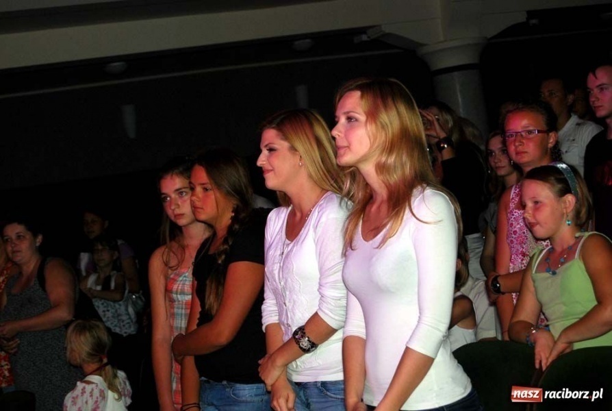 Zdjęcie w galerii na portalu naszraciborz.pl: RCK - raciborskie Po prostu tańcz wiadomości z regionu