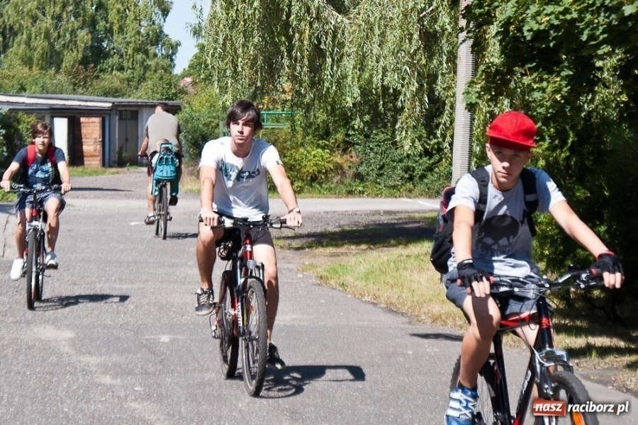 Zdjęcie w galerii na portalu naszraciborz.pl: Rajd Szlakiem Pożaru z 1992 roku wiadomości z regionu