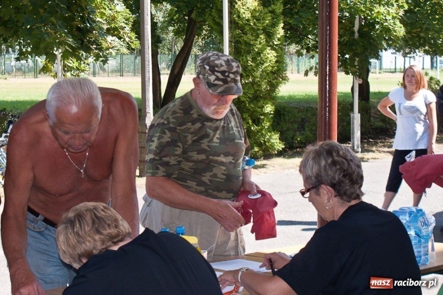 Zdjęcie w galerii na portalu naszraciborz.pl: Rajd Szlakiem Pożaru z 1992 roku wiadomości z regionu