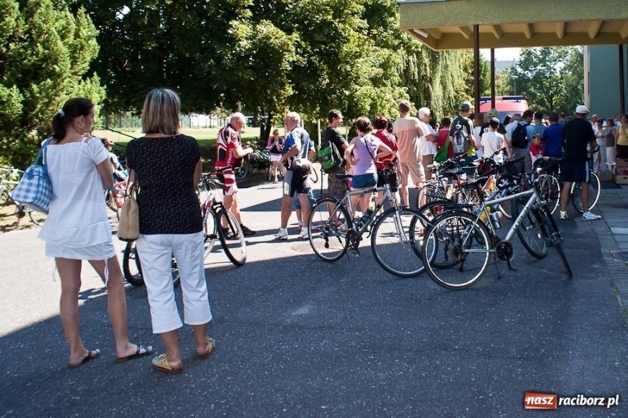 Zdjęcie w galerii na portalu naszraciborz.pl: Rajd Szlakiem Pożaru z 1992 roku wiadomości z regionu
