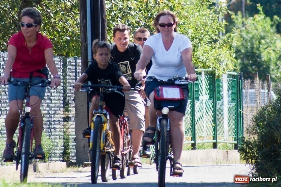 Zdjęcie w galerii na portalu naszraciborz.pl: Rajd Szlakiem Pożaru z 1992 roku wiadomości z regionu