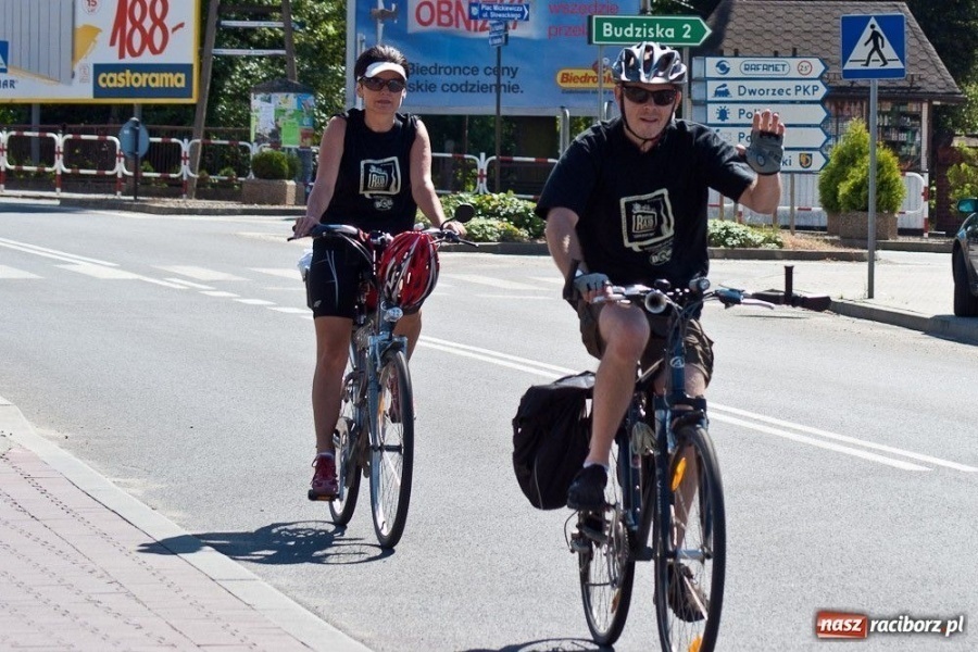 Zdjęcie w galerii na portalu naszraciborz.pl: Rajd Szlakiem Pożaru z 1992 roku wiadomości z regionu