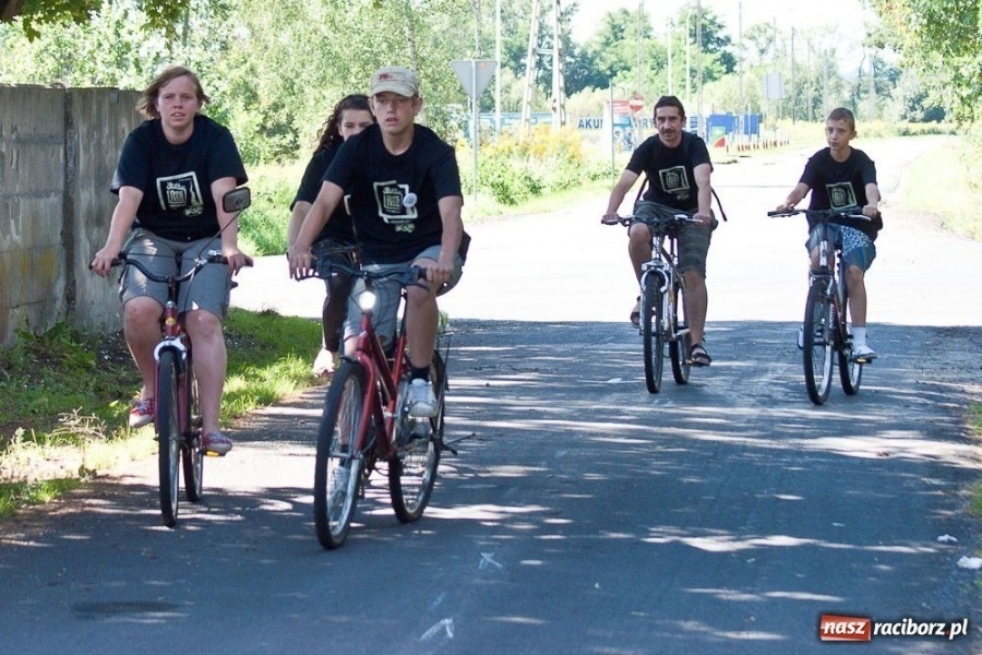 Zdjęcie w galerii na portalu naszraciborz.pl: Rajd Szlakiem Pożaru z 1992 roku wiadomości z regionu