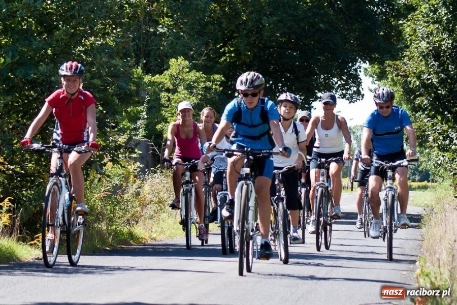 Zdjęcie w galerii na portalu naszraciborz.pl: Rajd Szlakiem Pożaru z 1992 roku wiadomości z regionu
