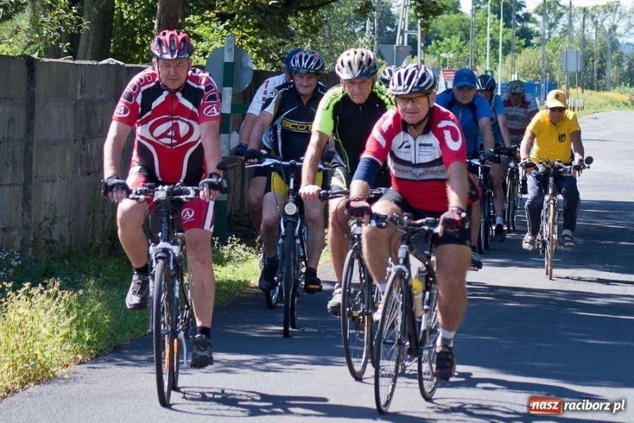 Zdjęcie w galerii na portalu naszraciborz.pl: Rajd Szlakiem Pożaru z 1992 roku wiadomości z regionu
