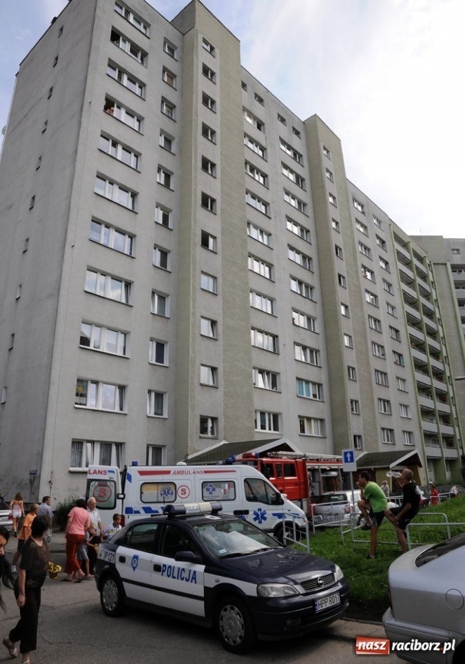 Zdjęcie w galerii na portalu naszraciborz.pl: Zapaliło się mięso. Kobieta w szpitalu wiadomości z regionu