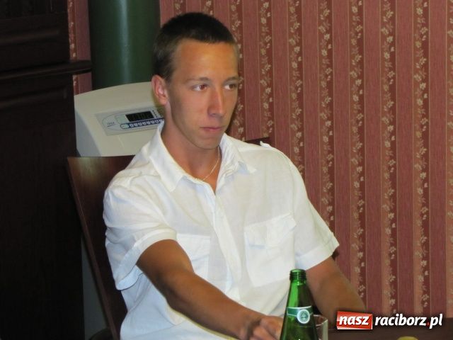 Zdjęcie w galerii na portalu naszraciborz.pl: Lekkoatletyczni mistrzowie nagrodzeni wiadomości z regionu