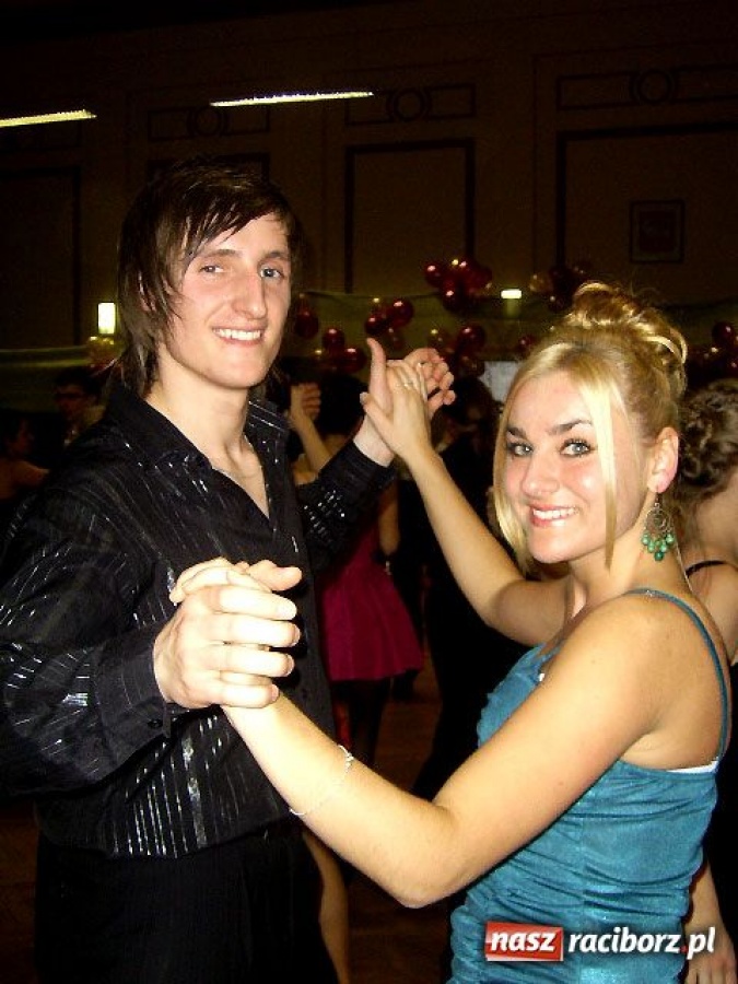 Zdjęcie w galerii na portalu naszraciborz.pl: Prezentacje taneczne w MDK-u wiadomości z regionu