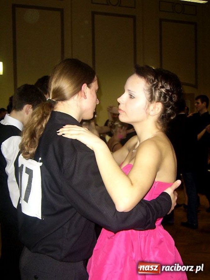 Zdjęcie w galerii na portalu naszraciborz.pl: Prezentacje taneczne w MDK-u wiadomości z regionu