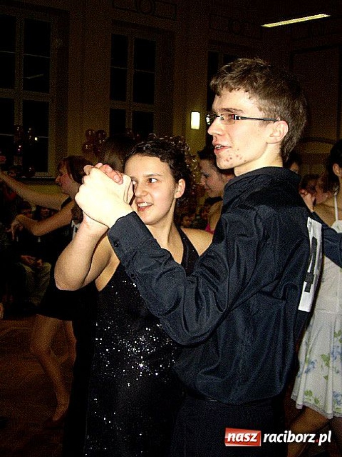 Zdjęcie w galerii na portalu naszraciborz.pl: Prezentacje taneczne w MDK-u wiadomości z regionu