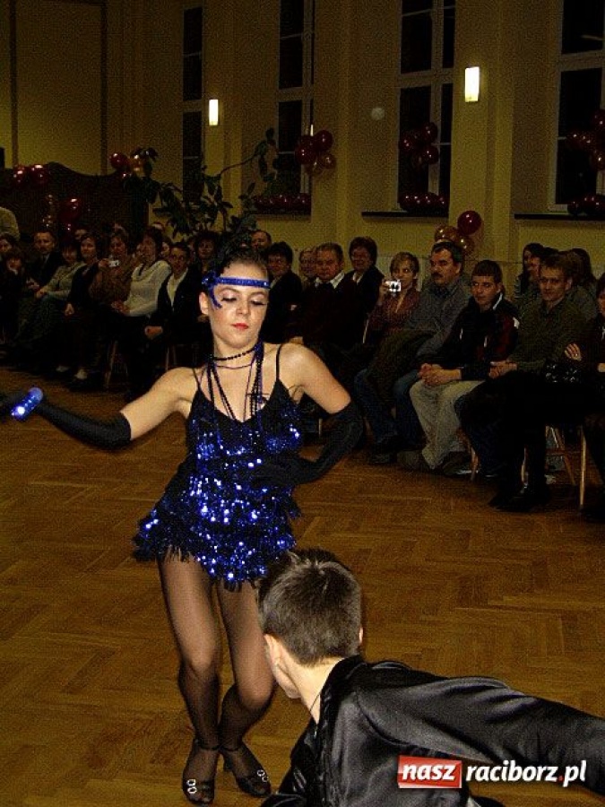 Zdjęcie w galerii na portalu naszraciborz.pl: Prezentacje taneczne w MDK-u wiadomości z regionu