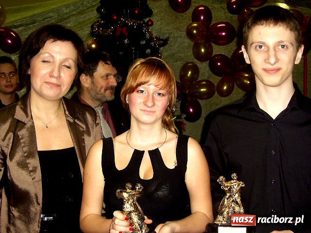 Zdjęcie w galerii na portalu naszraciborz.pl: Prezentacje taneczne w MDK-u wiadomości z regionu