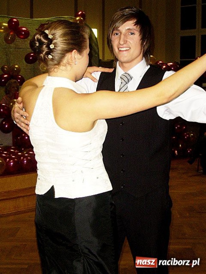 Zdjęcie w galerii na portalu naszraciborz.pl: Prezentacje taneczne w MDK-u wiadomości z regionu