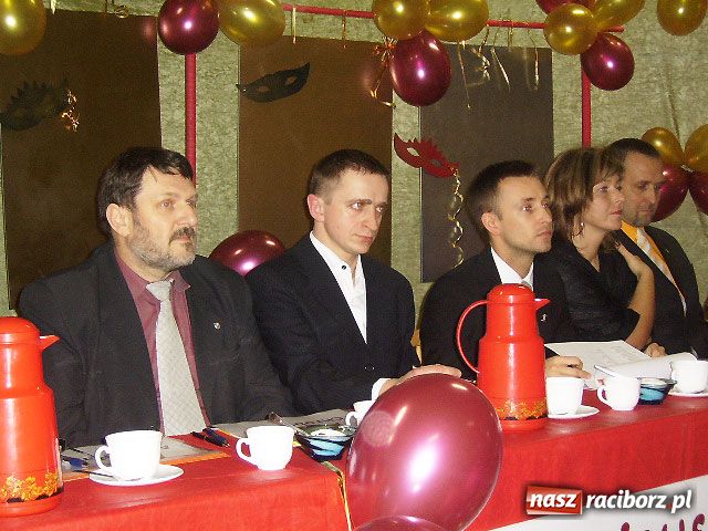 Zdjęcie w galerii na portalu naszraciborz.pl: Prezentacje taneczne w MDK-u wiadomości z regionu