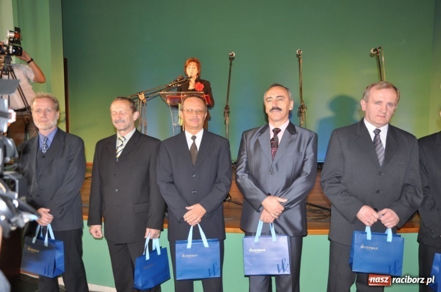 Zdjęcie w galerii na portalu naszraciborz.pl: Dzień Energetyka - oficjalne uroczystości wiadomości z regionu