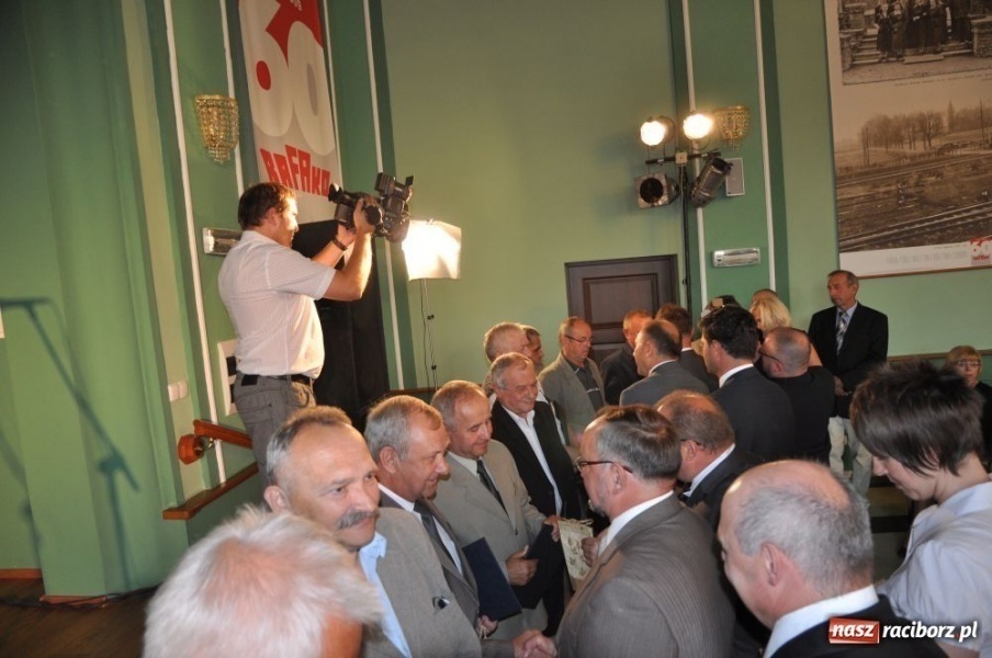 Zdjęcie w galerii na portalu naszraciborz.pl: Dzień Energetyka - oficjalne uroczystości wiadomości z regionu