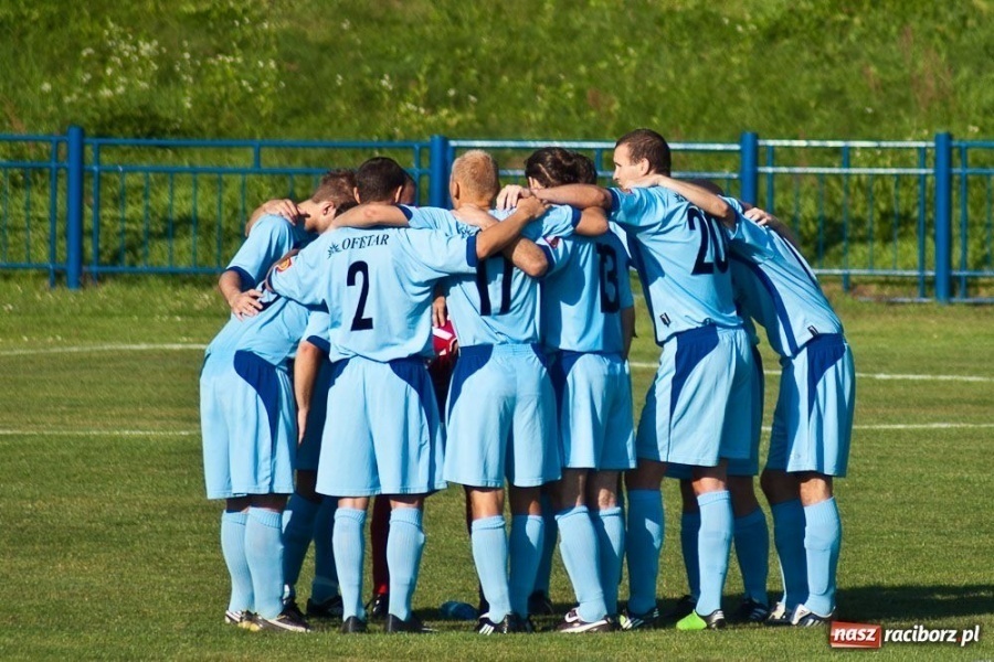 Zdjęcie w galerii na portalu naszraciborz.pl: Unia za słaba na Rekord wiadomości z regionu