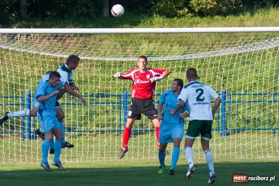 Zdjęcie w galerii na portalu naszraciborz.pl: Unia za słaba na Rekord wiadomości z regionu