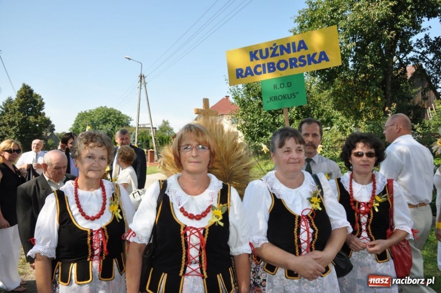 Zdjęcie w galerii na portalu naszraciborz.pl: TURZE - dziękowali za plony i pomoc wiadomości z regionu