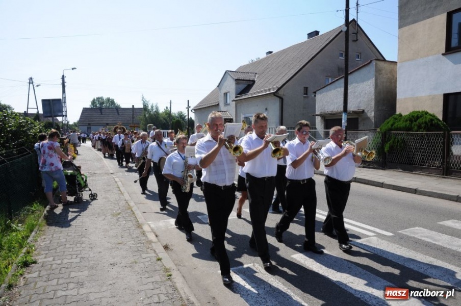 Zdjęcie w galerii na portalu naszraciborz.pl: TURZE - dziękowali za plony i pomoc wiadomości z regionu