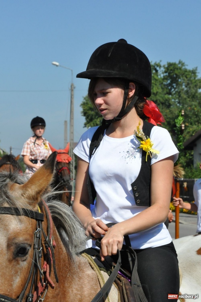 Zdjęcie w galerii na portalu naszraciborz.pl: TURZE - dziękowali za plony i pomoc wiadomości z regionu