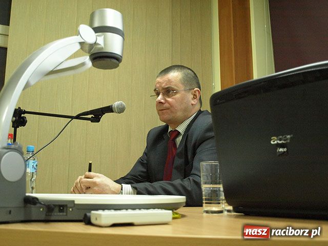 Zdjęcie w galerii na portalu naszraciborz.pl: Nudny minister i błyskotliwy filozof wiadomości z regionu