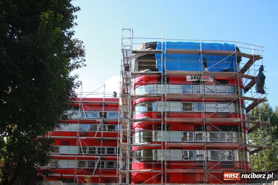 Zdjęcie w galerii na portalu naszraciborz.pl: Nowy plac Notburgi, remont pływalni PWSZ wiadomości z regionu