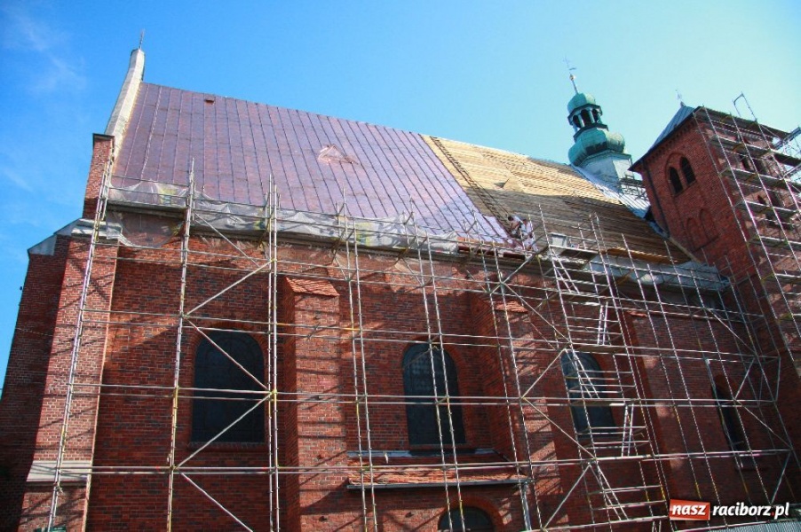 Zdjęcie w galerii na portalu naszraciborz.pl: Nowy plac Notburgi, remont pływalni PWSZ wiadomości z regionu
