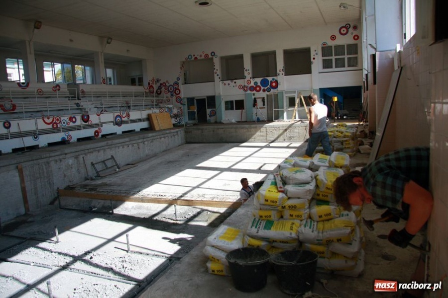 Zdjęcie w galerii na portalu naszraciborz.pl: Nowy plac Notburgi, remont pływalni PWSZ wiadomości z regionu