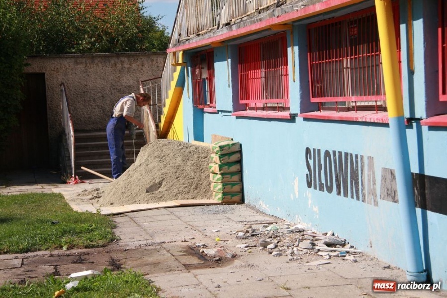 Zdjęcie w galerii na portalu naszraciborz.pl: Nowy plac Notburgi, remont pływalni PWSZ wiadomości z regionu