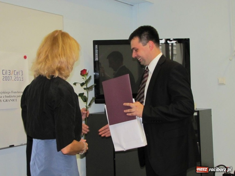 Zdjęcie w galerii na portalu naszraciborz.pl: Tytuł mianowanego, 300 zł więcej... wiadomości z regionu