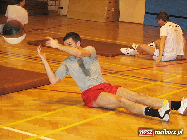 Zdjęcie w galerii na portalu naszraciborz.pl: Unia Racibórz się nie poddaje wiadomości z regionu