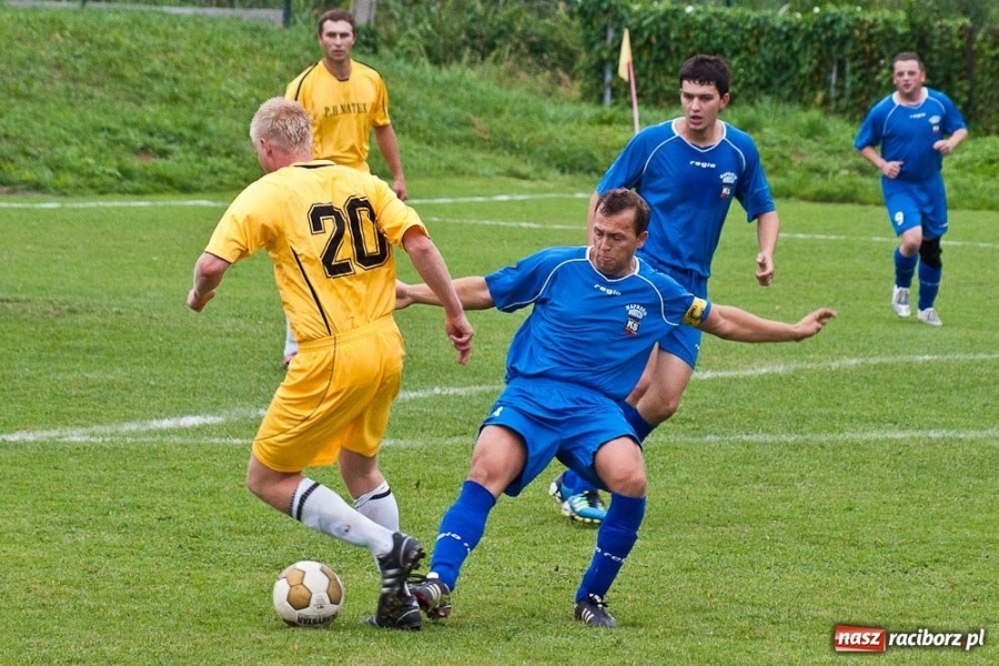 Zdjęcie w galerii na portalu naszraciborz.pl: B klasa: hit kolejki na remis wiadomości z regionu