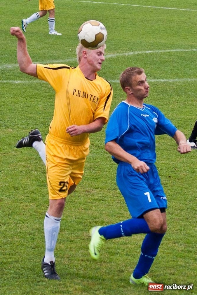 Zdjęcie w galerii na portalu naszraciborz.pl: B klasa: hit kolejki na remis wiadomości z regionu