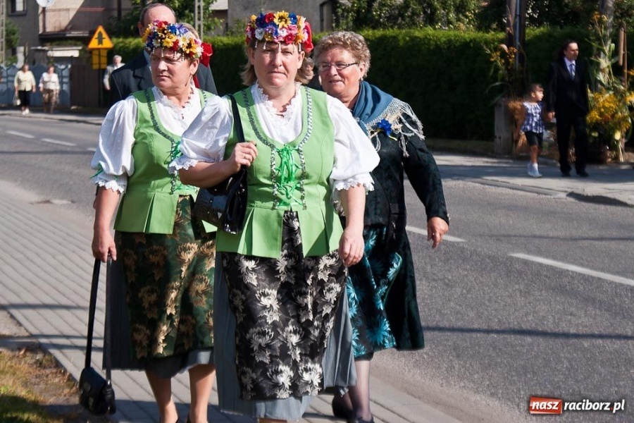 Zdjęcie w galerii na portalu naszraciborz.pl: Dożynki sołeckie w Tworkowie wiadomości z regionu