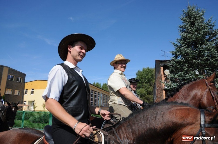 Zdjęcie w galerii na portalu naszraciborz.pl: Zamiast starostów była młodzież wiadomości z regionu