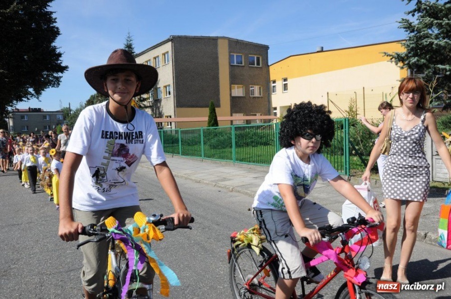 Zdjęcie w galerii na portalu naszraciborz.pl: Zamiast starostów była młodzież wiadomości z regionu