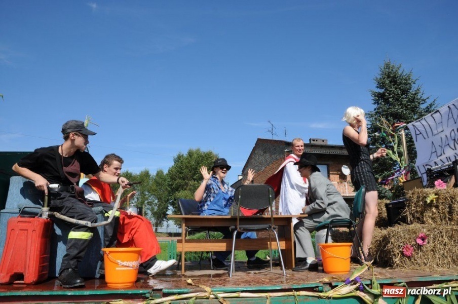 Zdjęcie w galerii na portalu naszraciborz.pl: Zamiast starostów była młodzież wiadomości z regionu