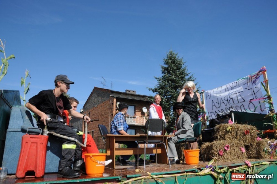 Zdjęcie w galerii na portalu naszraciborz.pl: Zamiast starostów była młodzież wiadomości z regionu