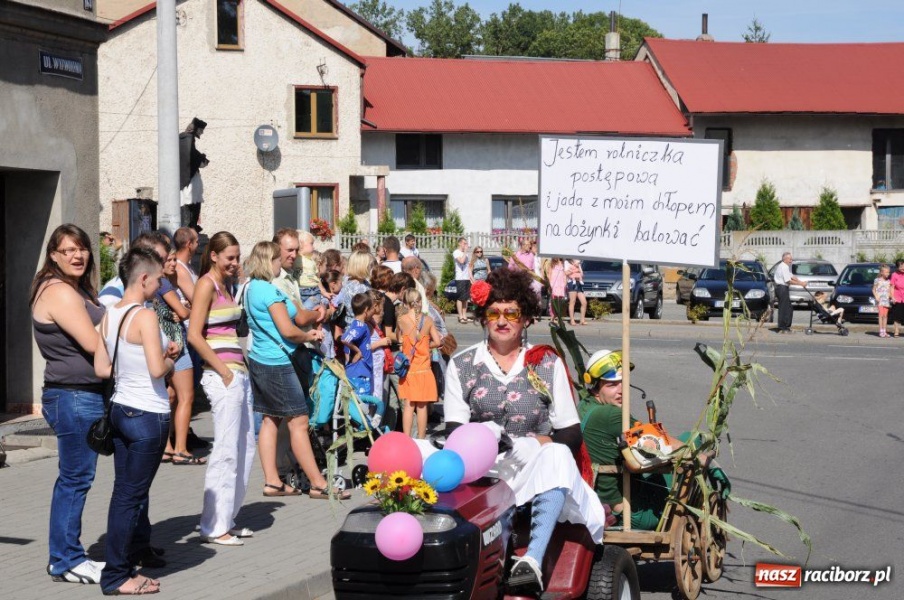 Zdjęcie w galerii na portalu naszraciborz.pl: W Pietrowicach rewia sprzętu wiadomości z regionu