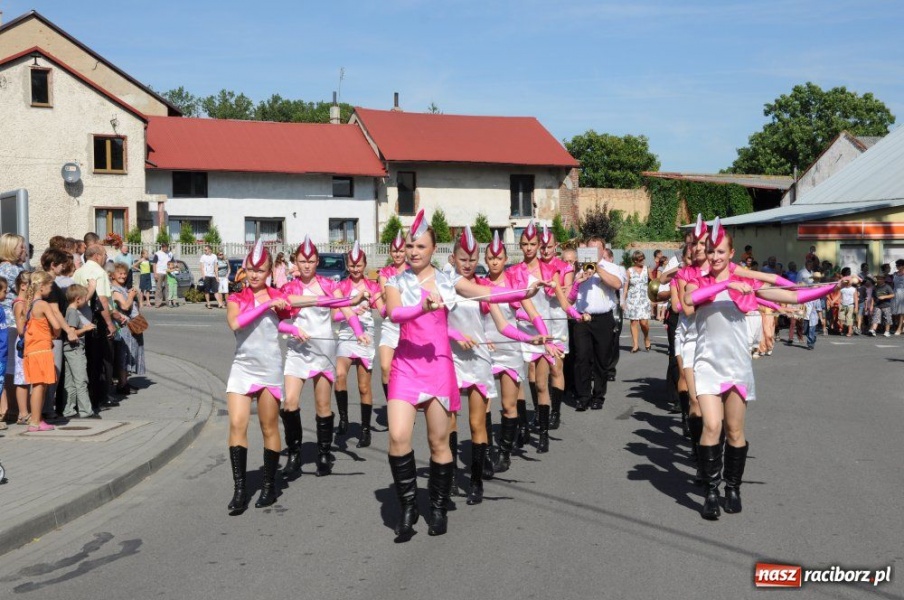 Zdjęcie w galerii na portalu naszraciborz.pl: W Pietrowicach rewia sprzętu wiadomości z regionu