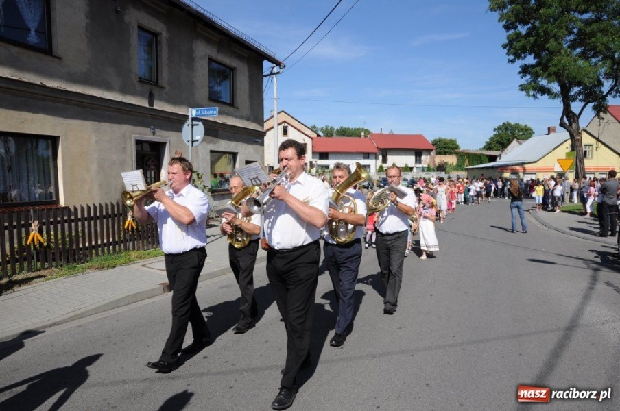Zdjęcie w galerii na portalu naszraciborz.pl: W Pietrowicach rewia sprzętu wiadomości z regionu
