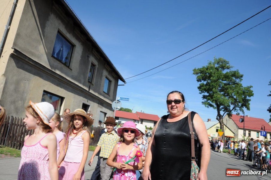 Zdjęcie w galerii na portalu naszraciborz.pl: W Pietrowicach rewia sprzętu wiadomości z regionu