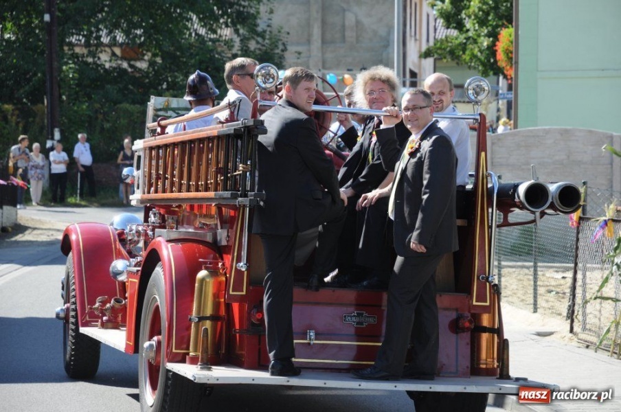 Zdjęcie w galerii na portalu naszraciborz.pl: W Pietrowicach rewia sprzętu wiadomości z regionu